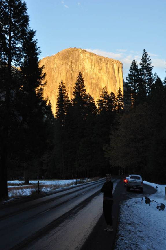 A primeira visão do imponente El Capitán, a montanha mais conhecida do Yosemite National Park, na Califórnia, nos Estados Unidos